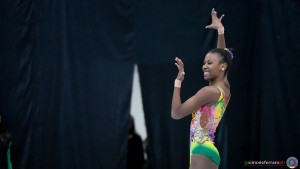 sorgente tabata thais sfe05338 simone ferraro ph